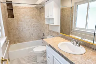 1755 Robin Ln, Hoffman Estates, IL 60194 - Photo 17
