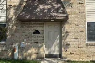 1755 Robin Ln, Hoffman Estates, IL 60194 - Photo 19