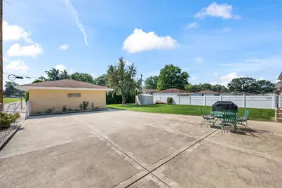 603 W Saint Aubin Drive, Addison, IL 60101 - Photo 29