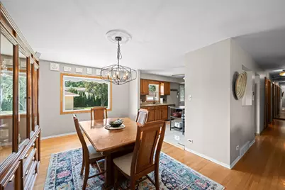 603 W Saint Aubin Drive, Addison, IL 60101 - Photo 9