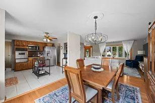 603 W St Aubin Dr, Addison, IL 60101 - Photo 7