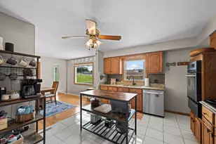 603 W St Aubin Dr, Addison, IL 60101 - Photo 11