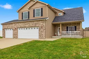 1670 Eagle Bluff Dr, Bourbonnais, IL 60914 - Photo 1