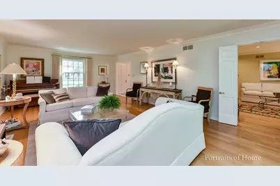34 Sheffield Lane, Oak Brook, IL 60523 - Photo 5