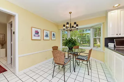 34 Sheffield Lane, Oak Brook, IL 60523 - Photo 9