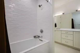 2119 N Kenmore Ave, Chicago, IL 60614 - Photo 33