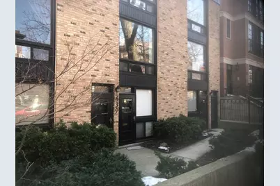 639 W Wellington Avenue #11, Chicago, IL 60657 - Photo 1