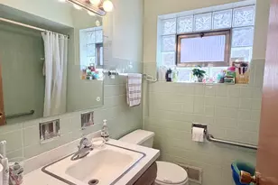 4625 S Komensky Ave, Chicago, IL 60632 - Photo 7