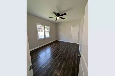 13741 S Wabash Avenue, Riverdale, IL 60827 - Photo 11