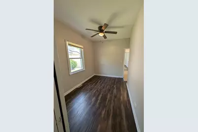 13741 S Wabash Avenue, Riverdale, IL 60827 - Photo 9