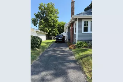 525 S Main Street, Montgomery, IL 60538 - Photo 3