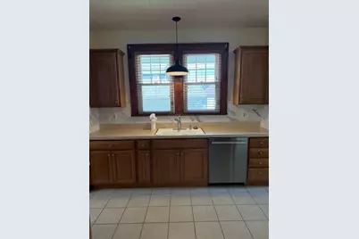 525 S Main Street, Montgomery, IL 60538 - Photo 5