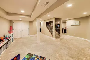 329 Sundance Dr, Bartlett, IL 60103 - Photo 35