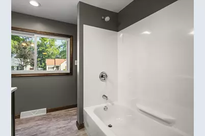 631 Sheridan Drive, Loves Park, IL 61111 - Photo 17