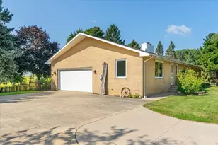 18491 Il Hwy 89, Arlington, IL 61312 - Photo 33