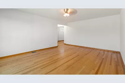 6135 N Elston Avenue, Chicago, IL 60646 - Photo 25