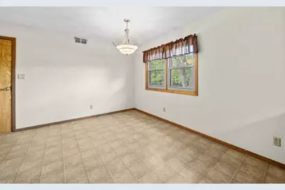 10 Terrace View Boulevard, Oregon, IL 61061 - Photo 9