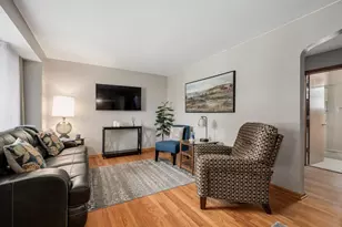 10939 S Millard Ave, Chicago, IL 60655 - Photo 3
