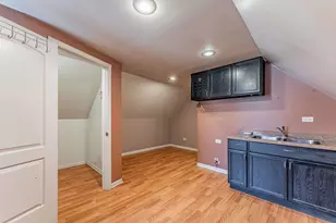 10749 S Ave J, Chicago, IL 60617 - Photo 15