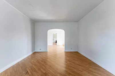 10749 S Avenue J, Chicago, IL 60617 - Photo 5