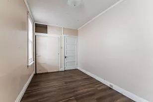 10749 S Ave J, Chicago, IL 60617 - Photo 13