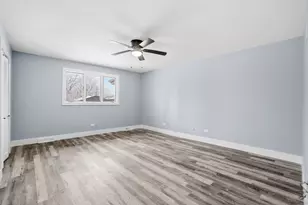 14315 S Manistee Ave, Burnham, IL 60633 - Photo 15