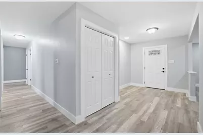 14315 S Manistee Avenue, Burnham, IL 60633 - Photo 7