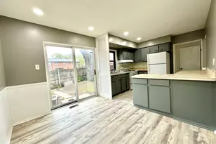 18W158 16th St, Villa Park, IL 60181 - Photo 5