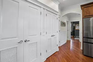2450 W Montrose Ave, Chicago, IL 60618 - Photo 13