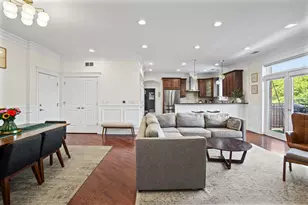 2450 W Montrose Ave, Chicago, IL 60618 - Photo 3