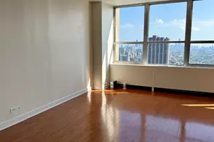 655 W Irving Park Rd, Chicago, IL 60613 - Photo 7