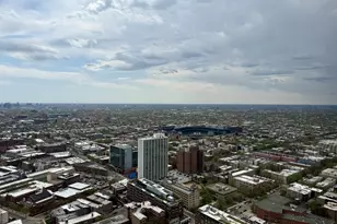 655 W Irving Park Rd, Chicago, IL 60613 - Photo 11