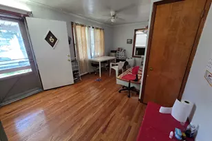 17821 Escanaba Ave, Lansing, IL 60438 - Photo 9