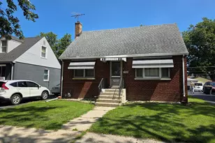 17821 Escanaba Ave, Lansing, IL 60438 - Photo 1