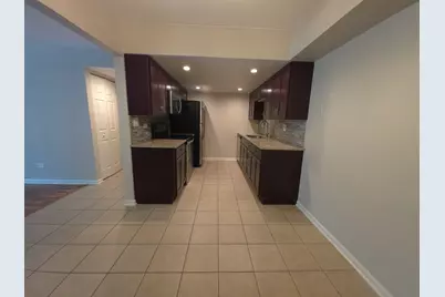 1675 Kiowa Circle #103, Naperville, IL 60565 - Photo 3