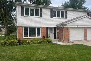 106 N Regency Dr E, Arlington Heights, IL 60004 - Photo 1