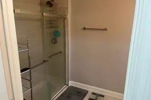 106 N Regency Dr E, Arlington Heights, IL 60004 - Photo 21