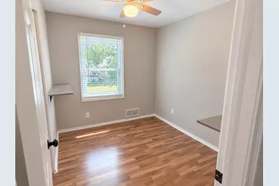 1581 Madison Avenue, Saint Charles, IL 60174 - Photo 15