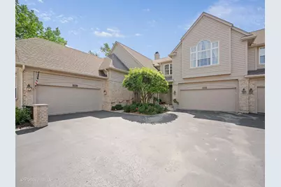 11005 Edgebrook Lane, Indian Head Park, IL 60525 - Photo 1