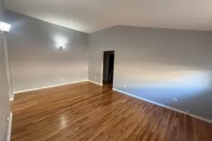1626 W Estes Ave, Chicago, IL 60626 - Photo 5