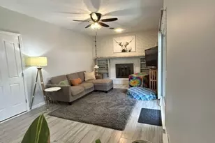 301 Westhampton Dr, Sherman, IL 62684 - Photo 11