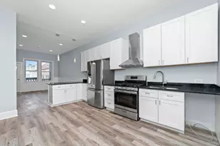 4329 S Wood St, Chicago, IL 60609 - Photo 3