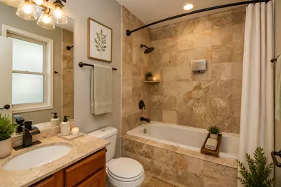 905 W Lawrence Avenue #1E, Chicago, IL 60640 - Photo 7