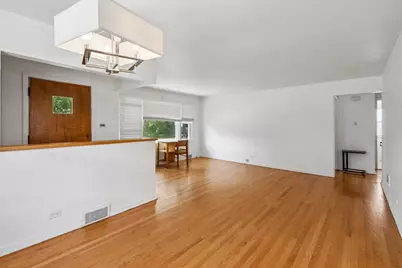 214 Rockford Avenue, Forest Park, IL 60130 - Photo 7