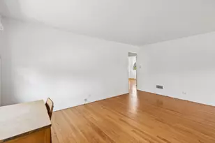214 Rockford Ave, Forest Park, IL 60130 - Photo 5