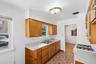 214 Rockford Ave, Forest Park, IL 60130 - Photo 11