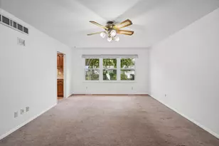 1223 Townley Dr, Bloomington, IL 61704 - Photo 7