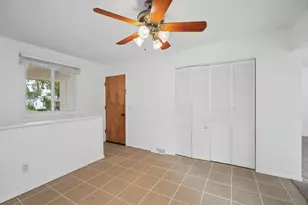 1223 Townley Dr, Bloomington, IL 61704 - Photo 17