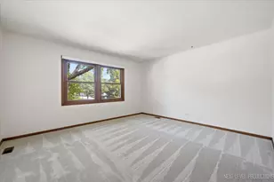 1308 Old Dominion Rd, Naperville, IL 60540 - Photo 13