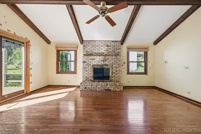1308 Old Dominion Road, Naperville, IL 60540 - Photo 9